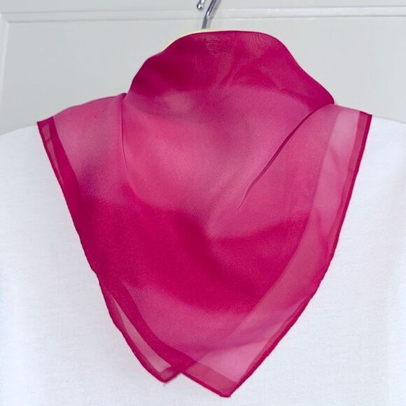 Vtg bright pink & light pink diagonal striped chiffon polyester square scarf - Picture 7 of 8